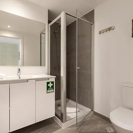 Design And Bright Near Pasteis De Belem Апартаменти
